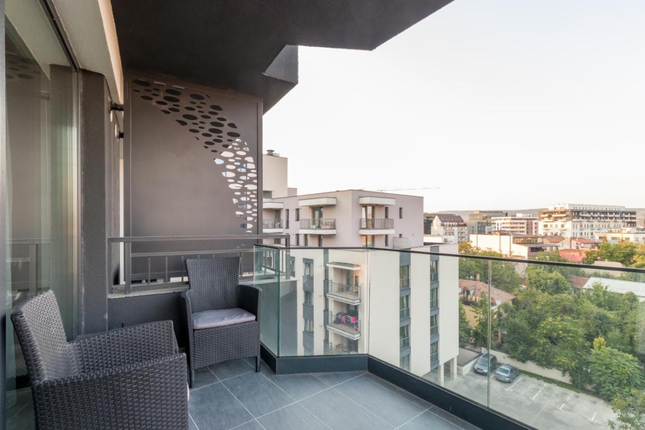 Modern Downtown Apartment Клуж-Напока Екстериор снимка